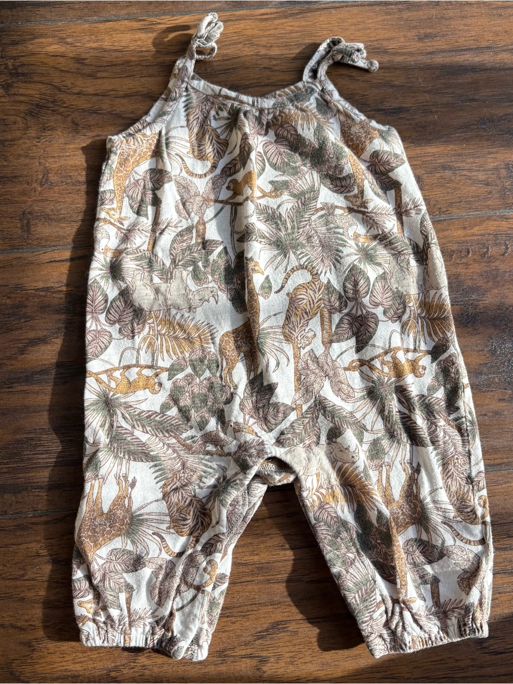 Old Navy Safari Romper 3-6M